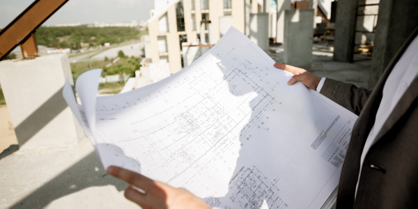 Informe de Evaluación de Edificios IEE en Barcelona · Inspecciones técnicas de edificios